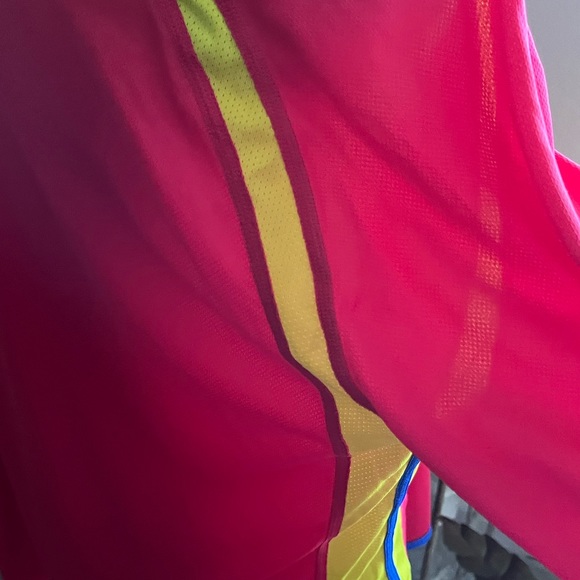 NIKE DRI FIT PRE-LOVED AUTHENTIC MULTI-COLOR MESH LONG SLEEVES CREW-NECK TOP - Picture 8 of 15